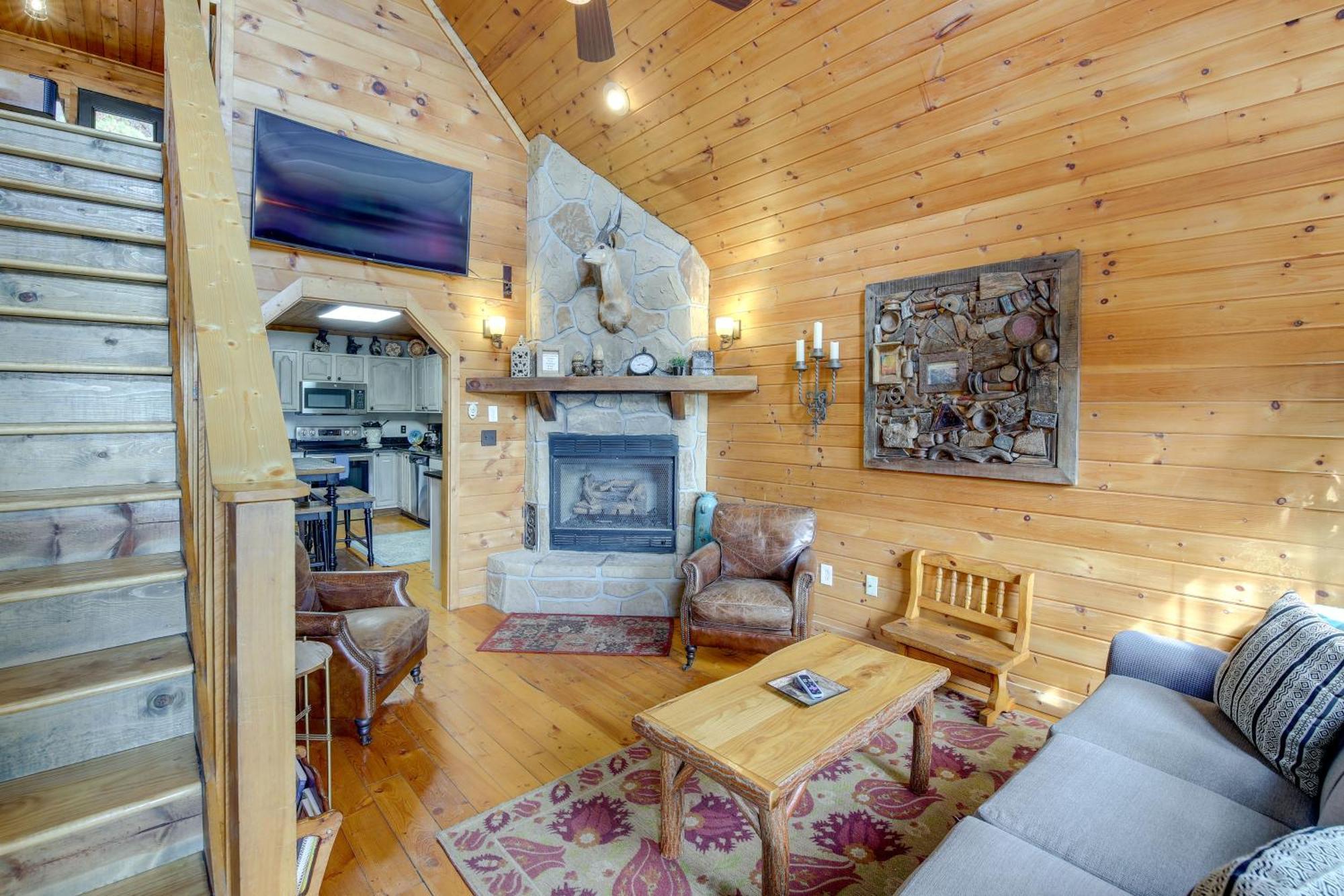 Above And Beyond Pigeon Forge Cabin With Prime Views! Ngoại thất bức ảnh