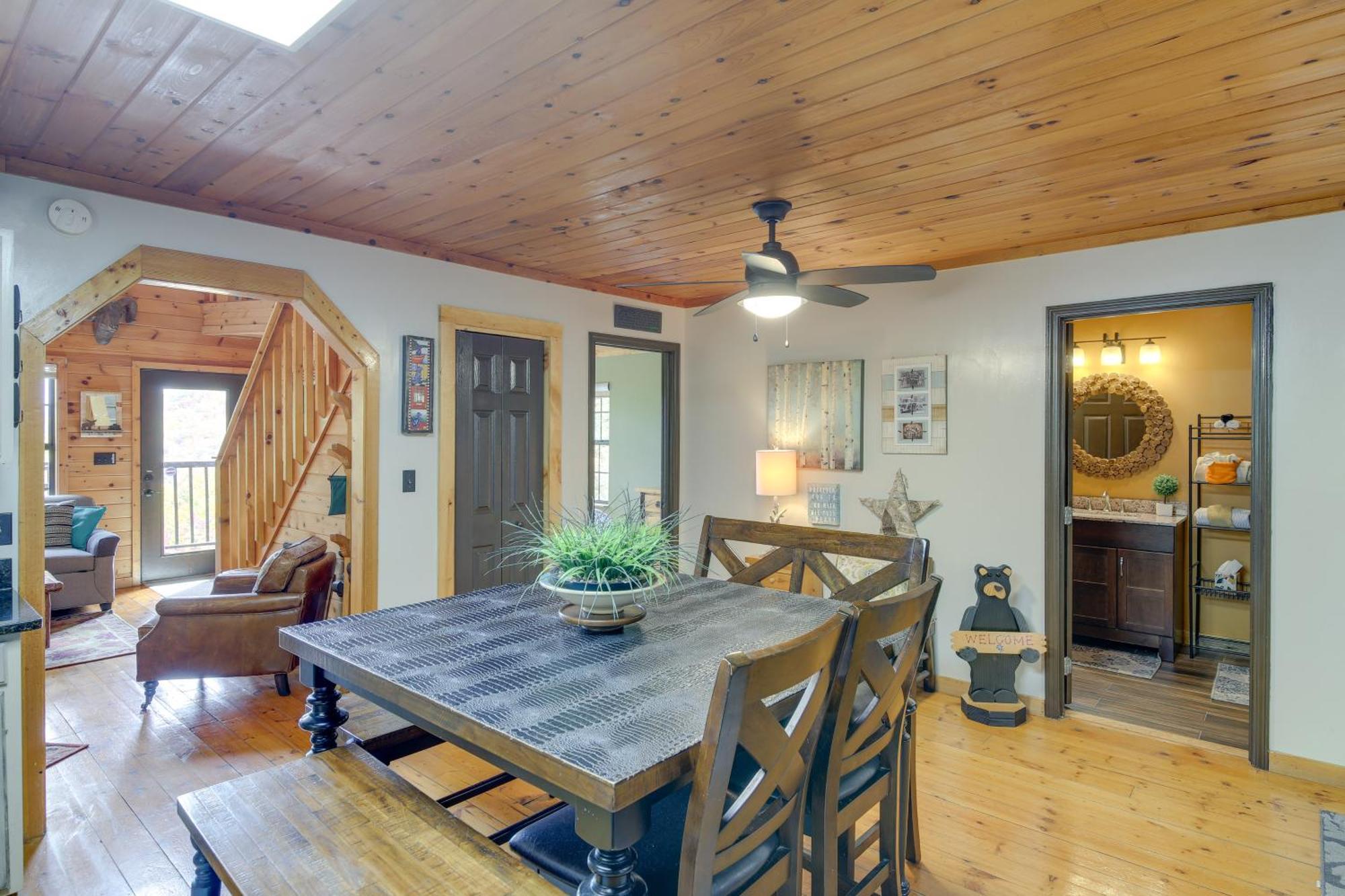 Above And Beyond Pigeon Forge Cabin With Prime Views! Ngoại thất bức ảnh